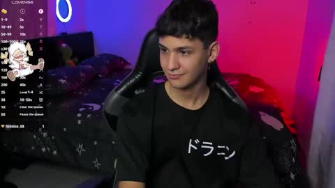  A independent Model  online show from October 6, 12:41 am