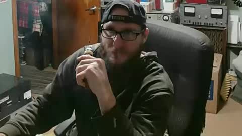 Randall online show from May 3, 11:33 pm