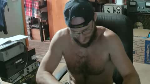 Randall online show from May 29, 8:18 pm