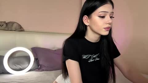 Luna online show from October 26, 3:40 pm