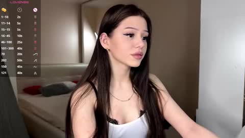 Luna online show from February 21, 7:04 pm