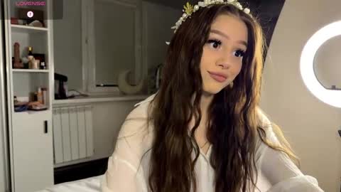 Snapshot of randiburt_ chatting on March 28, 1:54 pm Luna online show from March 28, 1:54 pm