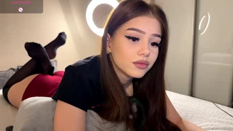 Snapshot of randiburt_ chatting on April 2, 1:53 pm Luna online show from April 2, 1:53 pm