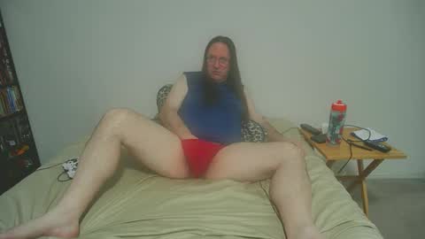 Snapshot of rando1235 chatting on January 16, 6:39 am rando1235 online show from January 16, 6:39 am