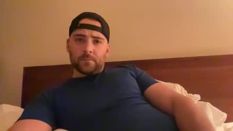 randomdude5950 online show from December 15, 1:54 am