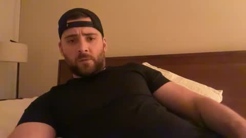 Snapshot of randomdude5950 chatting on February 20, 6:37 am randomdude5950 online show from February 20, 6:37 am