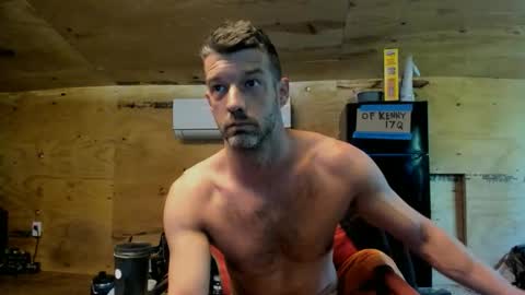 randomnumbers7068443167 online show from April 5, 2:36 pm