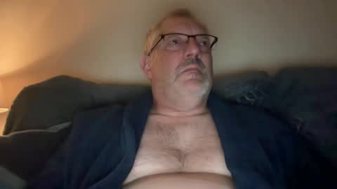 Snapshot of randyboyandy chatting on June 16, 10:23 pm randyboyandy online show from June 16, 10:23 pm