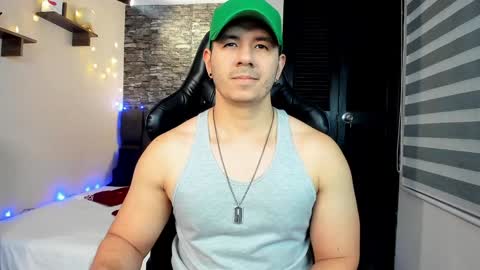 Jonas online show from December 17, 1:07 am