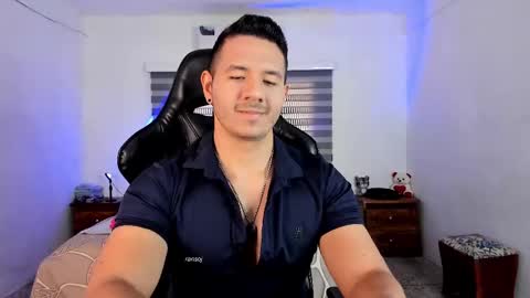 Jonas online show from September 18, 3:14 pm