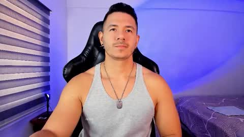 Jonas online show from October 13, 2:17 pm