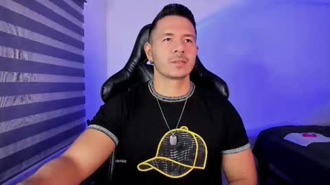 Jonas online show from November 14, 11:46 pm