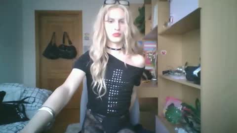 Ranya online show from March 10, 3:50 pm