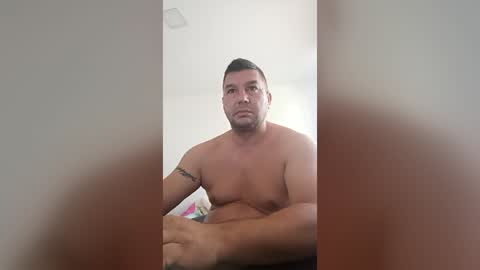 raoul_adi online show from August 5, 6:27 am