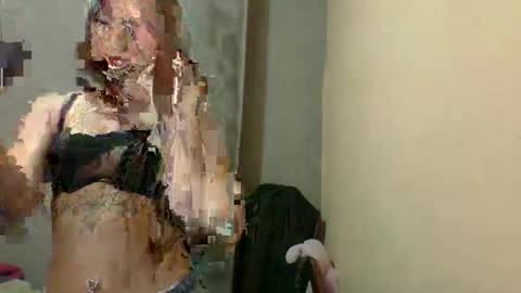 raquel2411 online show from February 25, 2:10 am