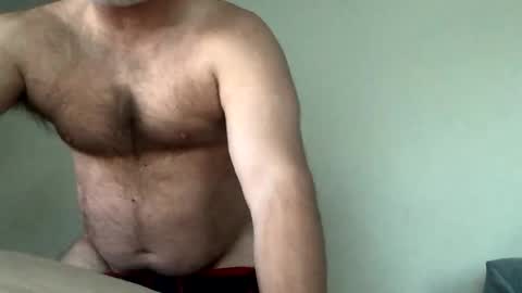 Snapshot of rascal_0073 chatting on March 3, 1:42 pm rascal_0073 online show from March 3, 1:42 pm