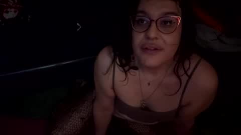 Snapshot of rattlesnakebitch chatting on May 16, 9:28 am Rattlesnake Bitch 666 online show from May 16, 9:28 am
