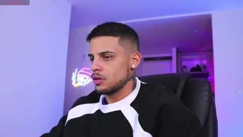 rausch77 online show from December 6, 7:10 am