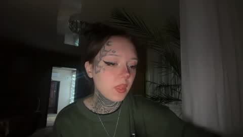 Snapshot of raven_armor chatting on May 1, 6:01 pm raven_armor online show from May 1, 6:01 pm