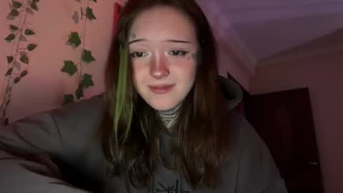 Snapshot of raven_armor chatting on May 28, 5:54 pm raven_armor online show from May 28, 5:54 pm