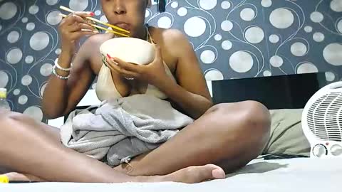 ravenbby online show from March 29, 2:55 am