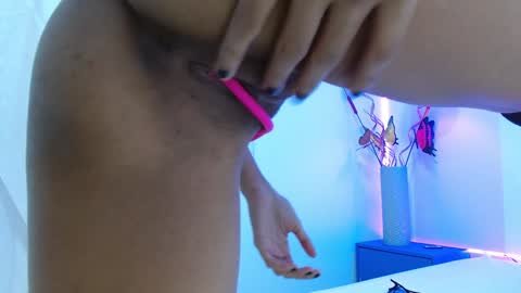 Snapshot of ravennocturne chatting on February 7, 12:31 am Helena Viktoria Volkov online show from February 7, 12:31 am