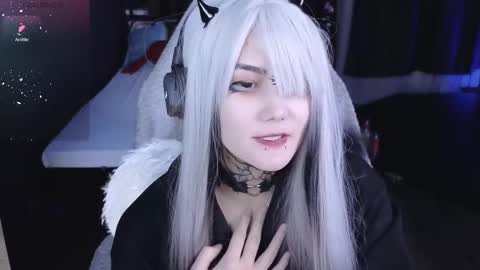 Raven online show from February 18, 3:52 pm