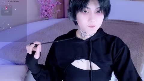 Raven online show from March 3, 4:13 pm