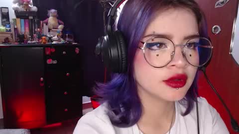 raventh_ online show from November 2, 11:56 am