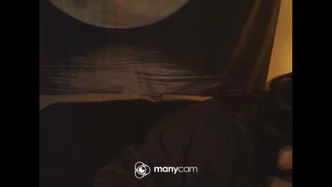 Snapshot of ravenxlee chatting on January 23, 7:40 pm ravenxlee online show from January 23, 7:40 pm