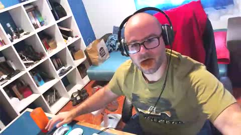 ravingr3d3 online show from September 9, 12:59 pm