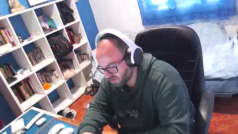 ravingr3d3 online show from February 17, 10:34 am