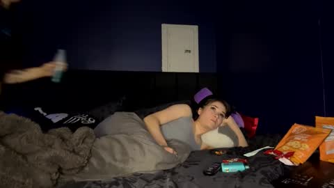 Ravyn and Nyx online show from November 7, 2:44 am