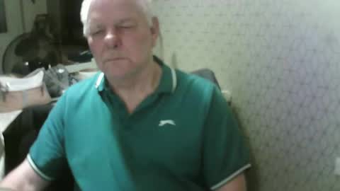 Snapshot of ray47 chatting on September 9, 10:31 pm ray47 online show from September 9, 10:31 pm