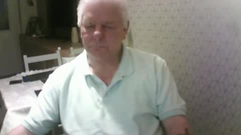 Snapshot of ray47 chatting on September 26, 6:12 pm ray47 online show from September 26, 6:12 pm