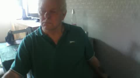 Snapshot of ray47 chatting on November 1, 2:41 pm ray47 online show from November 1, 2:41 pm