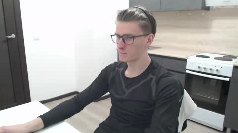 Snapshot of ray_booy chatting on January 25, 2:58 pm Ray Booy online show from January 25, 2:58 pm