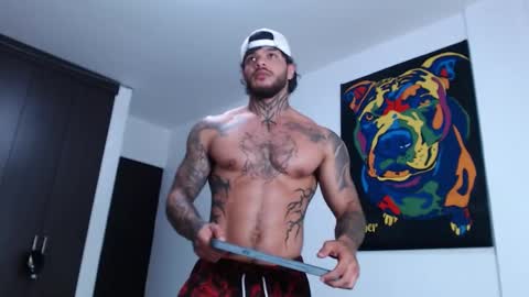 Snapshot of ray_coopers chatting on February 22, 1:07 am Ray Coopers online show from February 22, 1:07 am