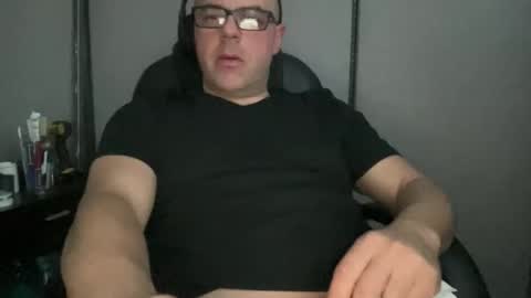 Snapshot of ray_fucks323 chatting on March 26, 11:10 pm ray_fucks323 online show from March 26, 11:10 pm