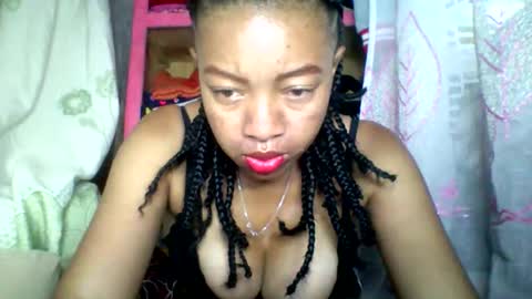 Snapshot of rayana_69 chatting on May 1, 8:57 pm rayana_69 online show from May 1, 8:57 pm