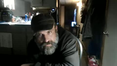 Snapshot of raybob252000 chatting on November 3, 4:58 am raybob252000 online show from November 3, 4:58 am