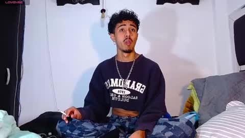 Rayn online show from January 9, 9:26 pm