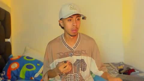 Rayn online show from October 29, 4:42 pm