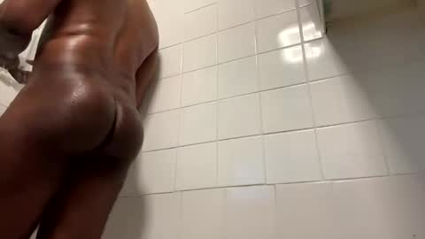 Snapshot of raydick1919 chatting on January 3, 8:21 am Raydick online show from January 3, 8:21 am