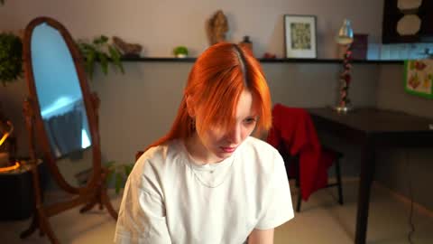 Mary online show from April 27, 4:10 am