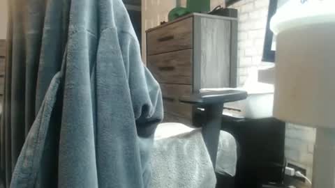 Snapshot of rayneonme1225 chatting on March 7, 10:21 pm rayneonme1225 online show from March 7, 10:21 pm