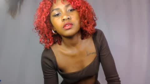 Snapshot of razafindrasoa chatting on July 26, 7:10 pm razafindrasoa online show from July 26, 7:10 pm