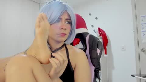 Snapshot of rea_winry chatting on January 14, 3:53 am Rea online show from January 14, 3:53 am