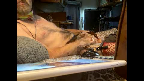 reachouttouchfate online show from December 7, 8:05 pm