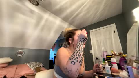 ella jade  online show from May 10, 11:10 pm